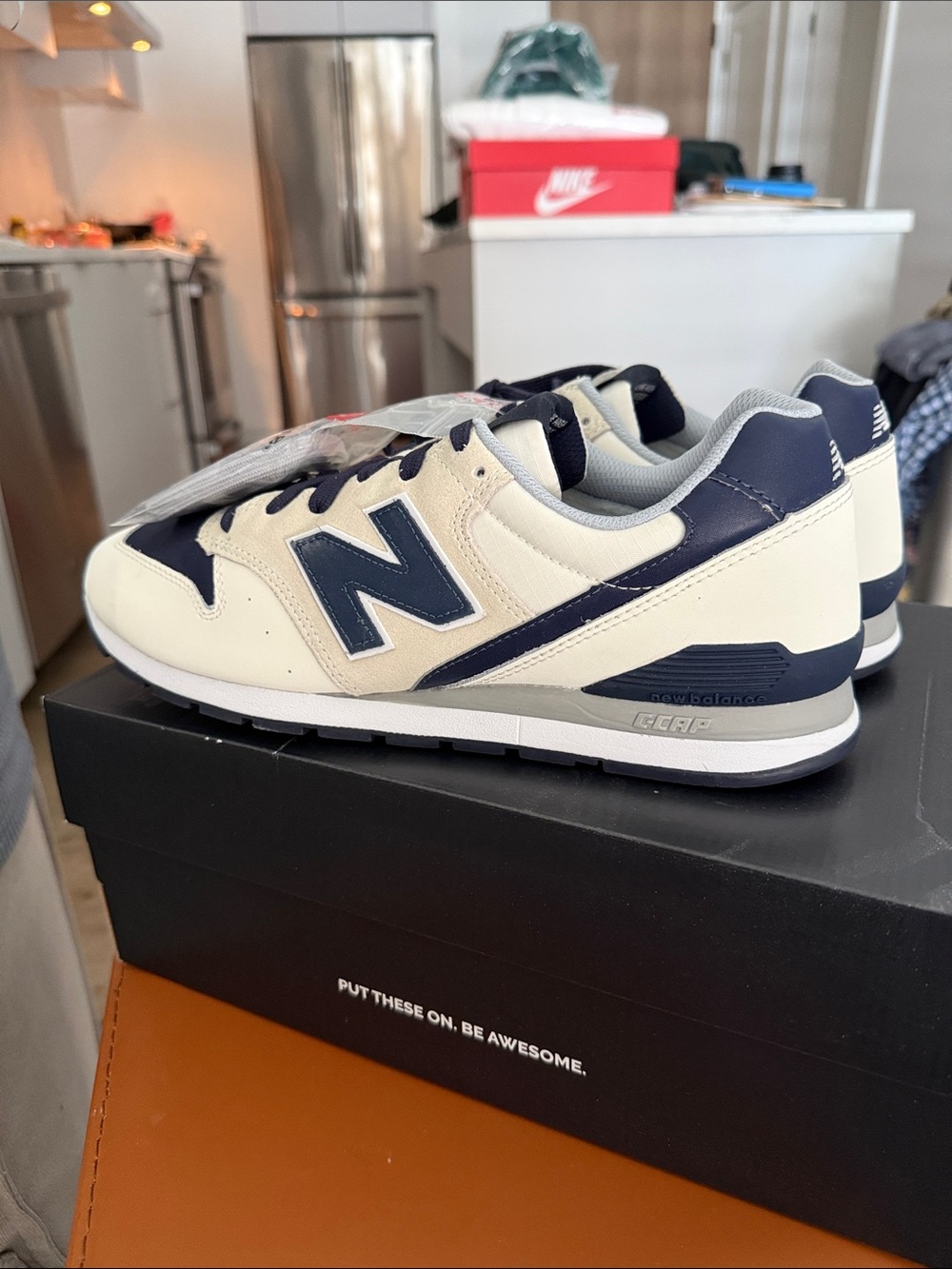 FIGS Men’s Navy and Cream Performance Sneakers - Picture 4 of 5